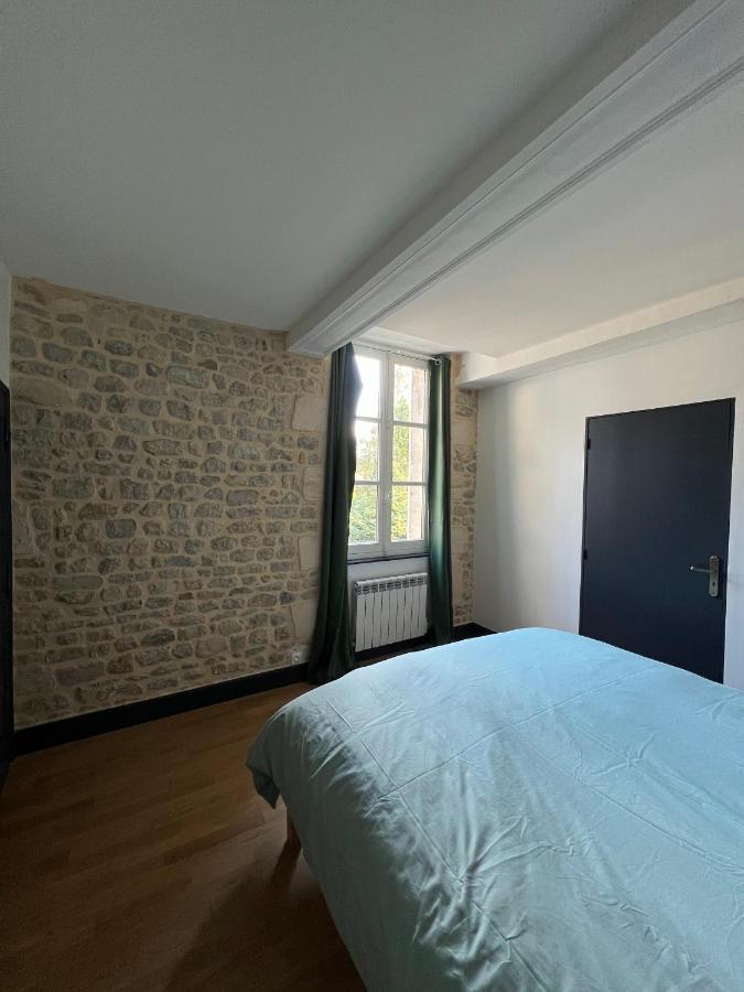 Bright Apt 70M2 In Bayeux Historic Center W Pkg Exterior photo