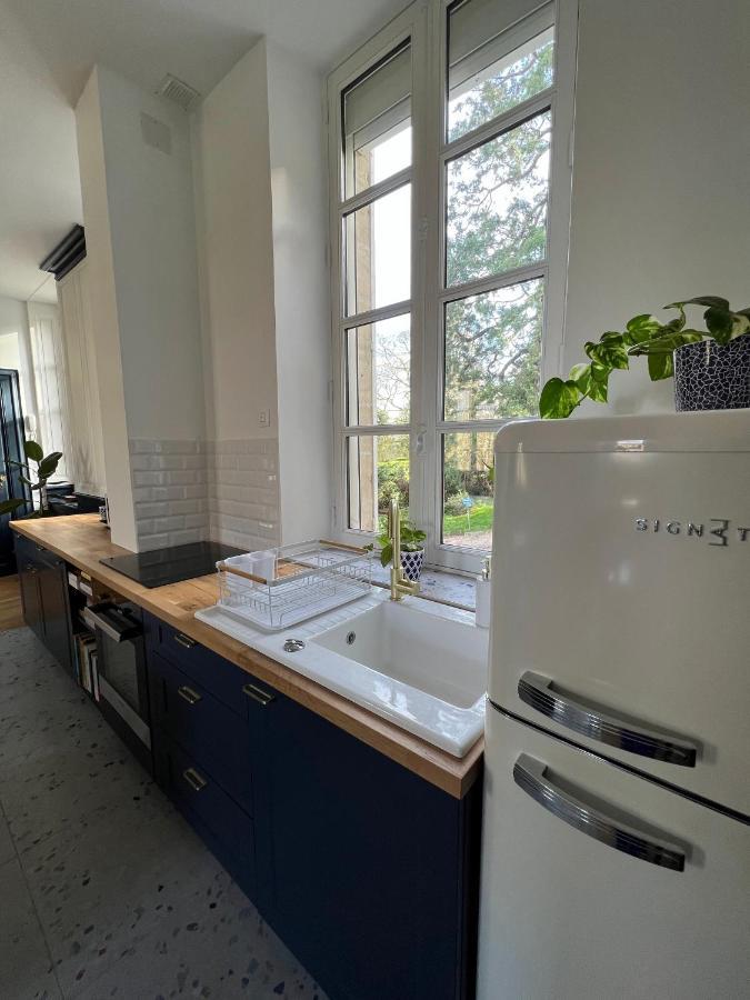 Bright Apt 70M2 In Bayeux Historic Center W Pkg Exterior photo